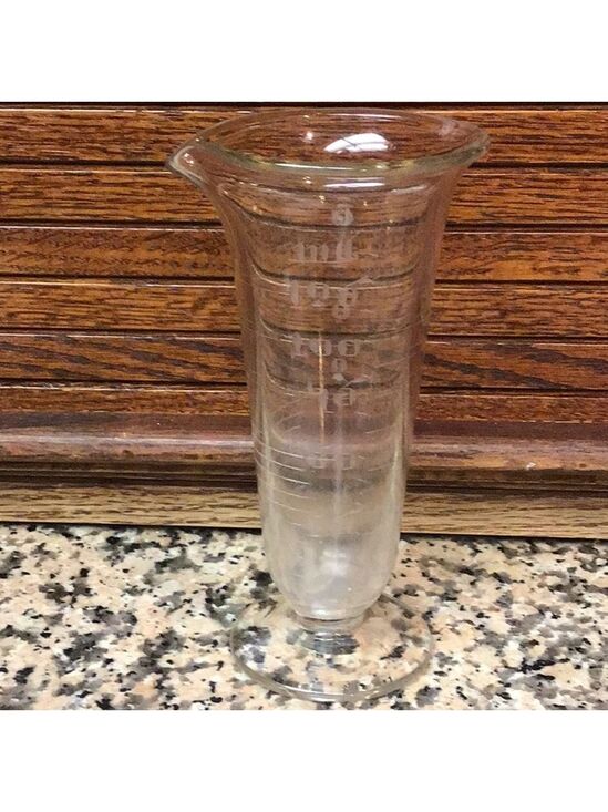 Vintage Other - Vintage Whitall Tatum Pharmacy etched measuring beaker